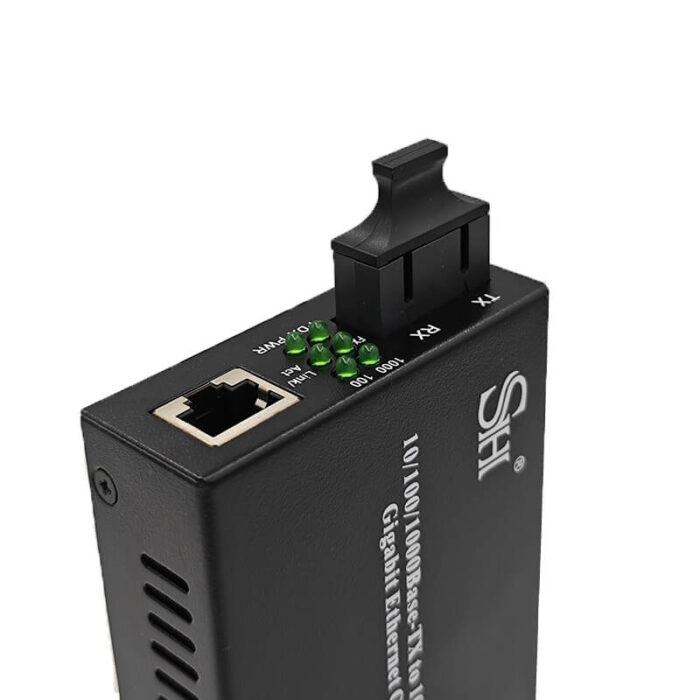 Commercial Media Converters With 1*10/100/1000Base-T RJ45 Port + 1*100/1000Base-T Port - Image 4