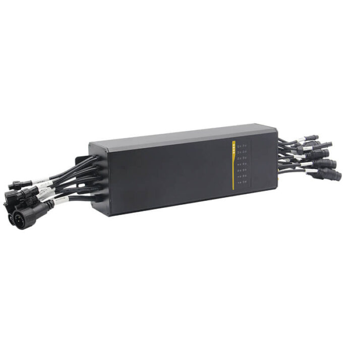 Industrial Grade Smart Gateway for Lamp Poles, Multi-Interface, IP66, Multi-Protocol & Outdoor-Ready